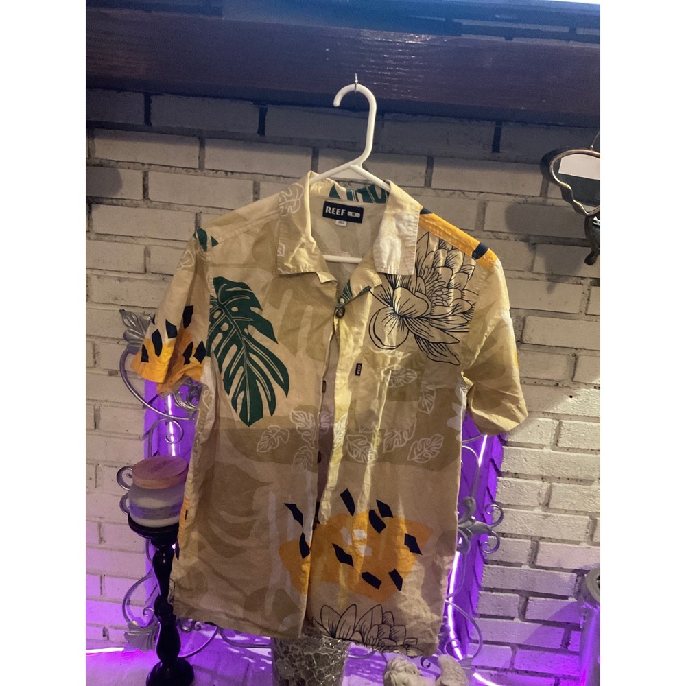 Reef Mens Tropical Floral Monstera Leaf Print Short Sleeve Button Down Shirt S